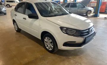 LADA (ВАЗ) Granta 2020 года за 4 000 000 тг. в Караганда фото 3