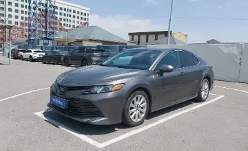 Toyota Camry 2019 года за 11 500 000 тг. в Шымкент фото 1