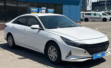 Hyundai Elantra 2022 года за 6 500 000 тг. в Алматы фото 2