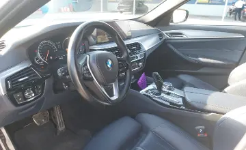 BMW 5 серии 2017 года за 16 500 000 тг. в Шымкент фото 5