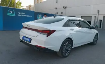 Hyundai Elantra 2022 года за 9 000 000 тг. в Шымкент фото 3