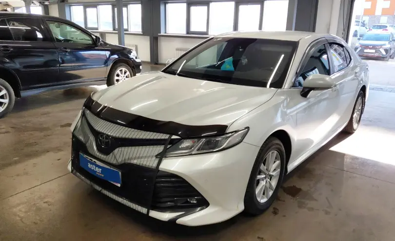Toyota Camry 2018 года за 12 000 000 тг. в Астана