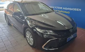 Toyota Camry 2023 года за 14 800 000 тг. в Астана фото 3