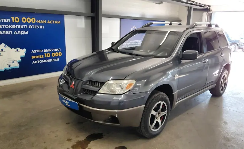 Mitsubishi Outlander 2004 года за 3 200 000 тг. в Астана