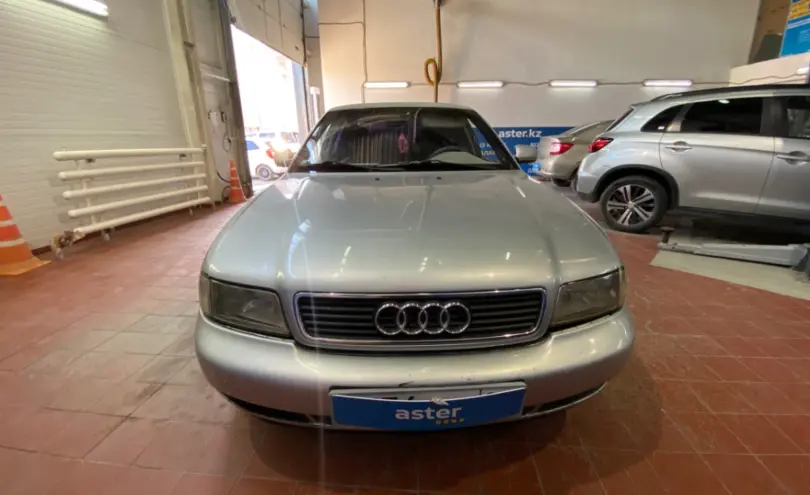 Audi A4 1997 года за 1 500 000 тг. в Астана фото 2