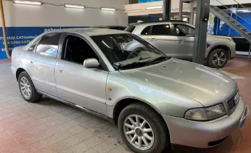 Audi A4 1997 года за 1 500 000 тг. в Астана фото 3