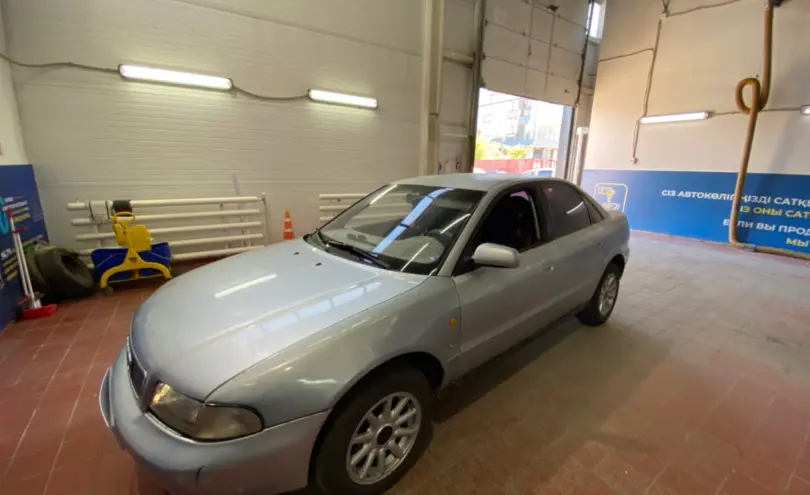 Audi A4 1997 года за 1 500 000 тг. в Астана