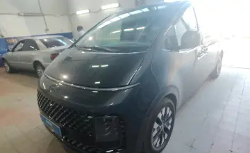 Hyundai Staria 2023 года за 21 500 000 тг. в Астана фото 1