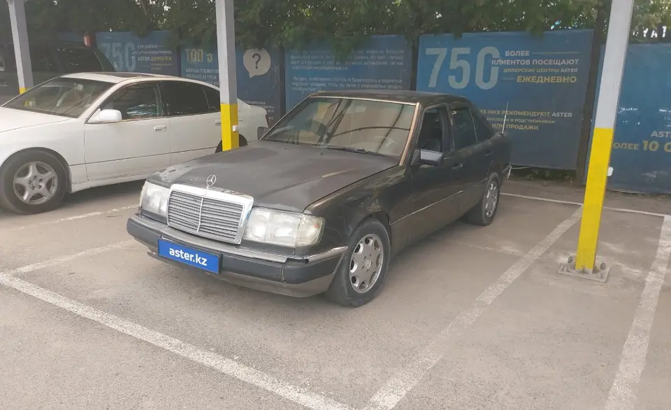Mercedes-Benz W124 1992 года за 700 000 тг. в Алматы