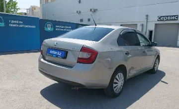 Skoda Rapid 2013 года за 3 500 000 тг. в Шымкент фото 3
