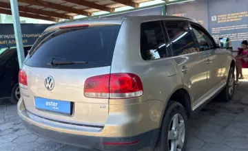 Volkswagen Touareg 2006 года за 4 500 000 тг. в Талдыкорган