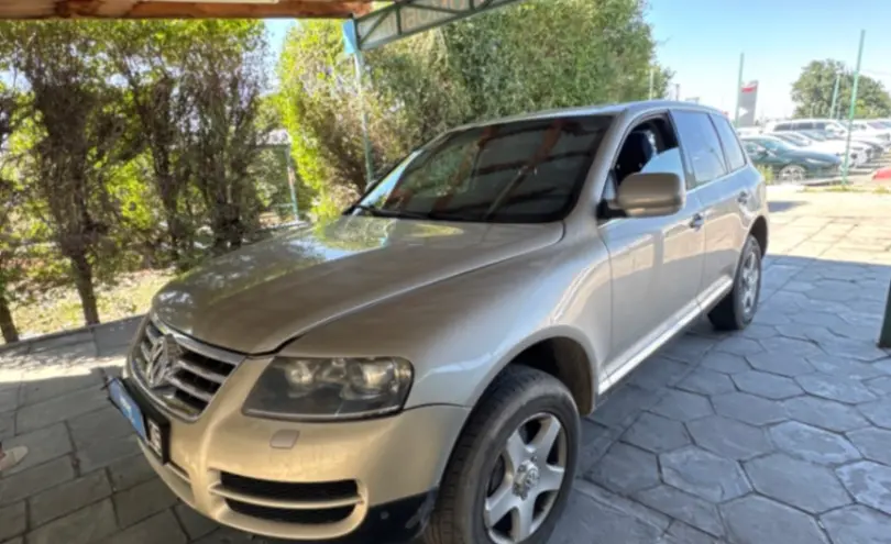 Volkswagen Touareg 2006 года за 4 500 000 тг. в Талдыкорган