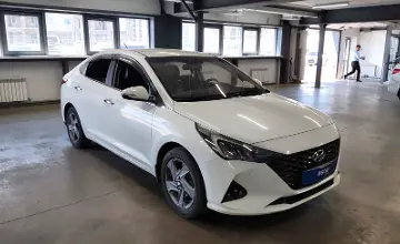 Hyundai Accent 2020 года за 8 000 000 тг. в Астана фото 2