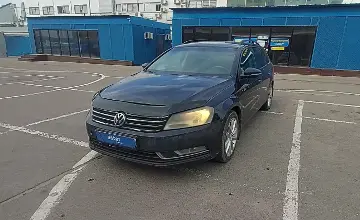 Volkswagen Passat 2011 года за 4 000 000 тг. в Алматы фото 1