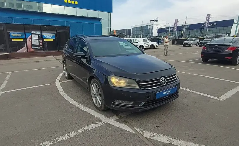 Volkswagen Passat 2011 года за 4 000 000 тг. в Алматы фото 2