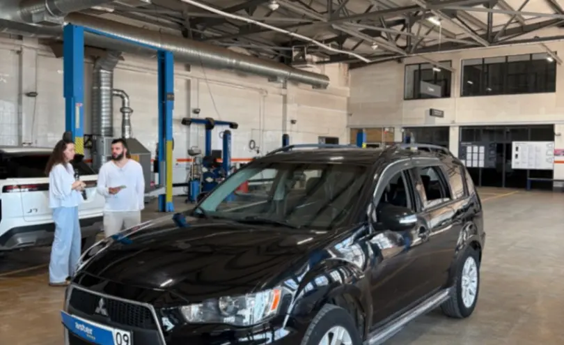 Mitsubishi Outlander 2011 года за 4 500 000 тг. в Караганда