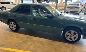 Mercedes-Benz W124 1988 года за 2 300 000 тг. в Караганда фото 4