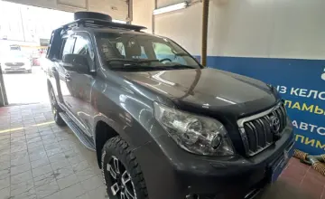 Toyota Land Cruiser Prado 2010 года за 16 000 000 тг. в Астана фото 3