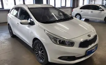 Kia Ceed 2014 года за 5 200 000 тг. в Астана фото 2