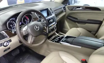 Mercedes-Benz M-Класс 2014 года за 13 000 000 тг. в Астана фото 5