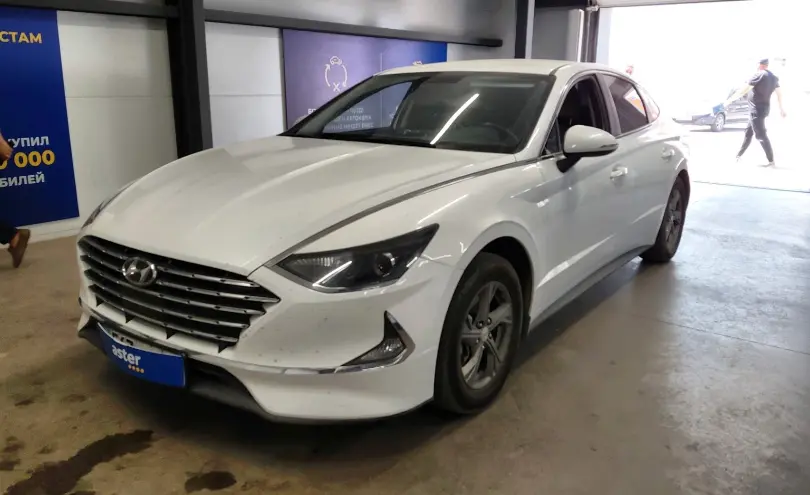 Hyundai Sonata 2022 года за 10 000 000 тг. в Астана
