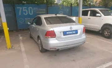 Volkswagen Polo 2018 года за 4 500 000 тг. в Алматы фото 4
