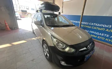 Hyundai Accent 2013 года за 3 200 000 тг. в Астана фото 3