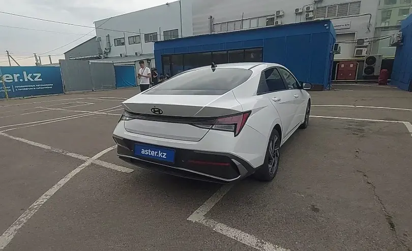 Hyundai Elantra 2024 года за 7 500 000 тг. в Алматы фото 3