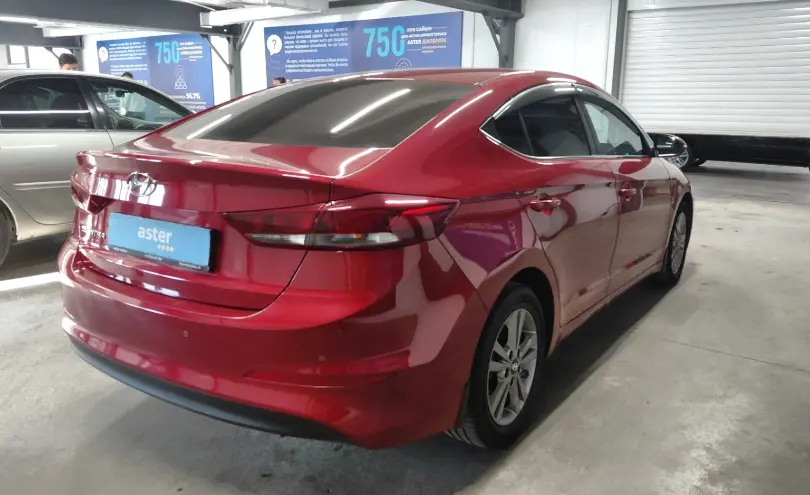 Hyundai Elantra 2018 года за 7 500 000 тг. в Астана фото 3
