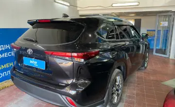 Toyota Highlander 2022 года за 25 000 000 тг. в Астана