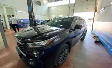 Toyota Highlander 2022 года за 25 000 000 тг. в Астана фото 1