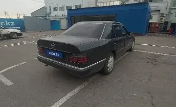 Mercedes-Benz E-Класс 1992 года за 1 200 000 тг. в Алматы фото 3