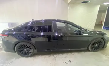 Toyota Camry 2019 года за 13 000 000 тг. в Павлодар фото 4