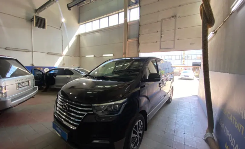 Hyundai Grand Starex 2019 года за 15 000 000 тг. в Астана