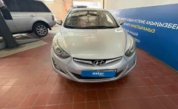 Hyundai Elantra 2015 года за 4 500 000 тг. в Астана фото 2