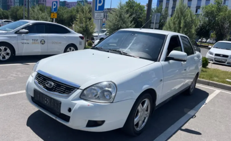 LADA (ВАЗ) Priora 2015 года за 2 200 000 тг. в Шымкент