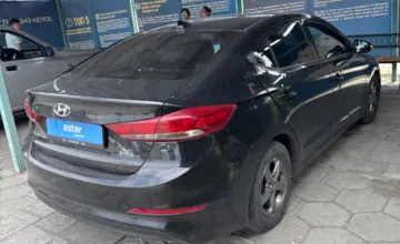 Hyundai Elantra 2018 года за 6 000 000 тг. в Талдыкорган