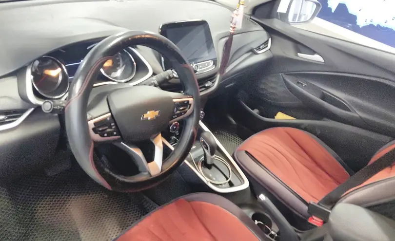 Chevrolet Onix 2024 года за 6 000 000 тг. в Астана фото 5