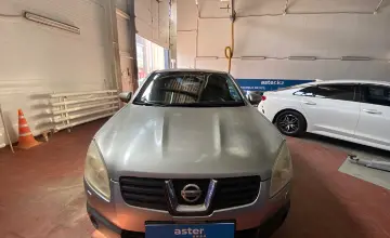 Nissan Qashqai 2008 года за 3 700 000 тг. в Астана фото 2