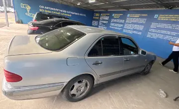 Mercedes-Benz E-Класс 1997 года за 1 000 000 тг. в Алматы фото 4