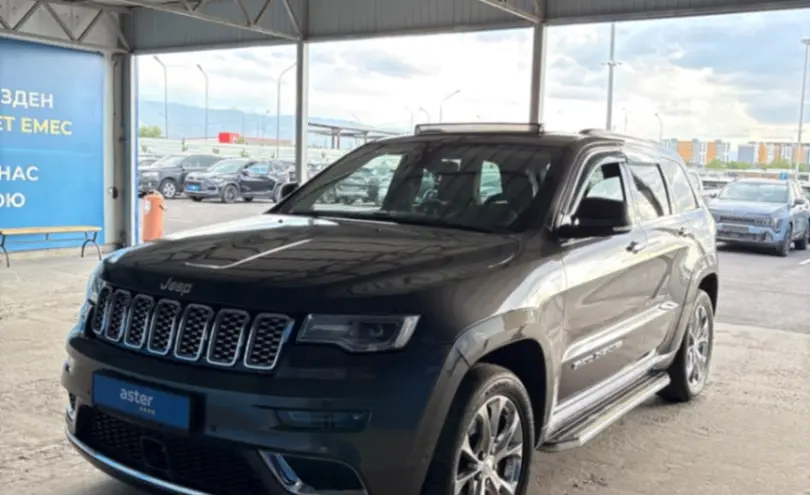 Jeep Grand Cherokee 2021 года за 28 800 000 тг. в Алматы