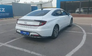 Hyundai Sonata 2022 года за 9 800 000 тг. в Алматы фото 3