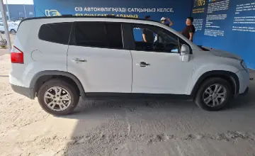 Chevrolet Orlando 2013 года за 2 800 000 тг. в Алматы фото 4