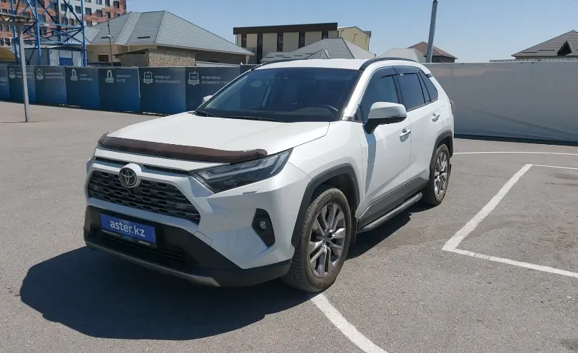 Toyota RAV4 2022 года за 18 000 000 тг. в Шымкент