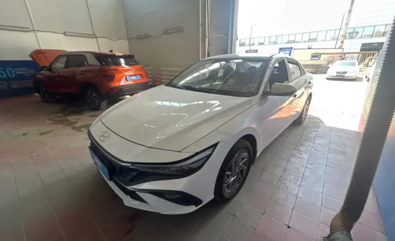 Hyundai Elantra 2025 года за 10 000 000 тг. в Астана