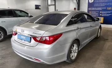Hyundai Sonata 2010 года за 6 500 000 тг. в Астана фото 3