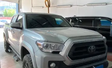 Toyota Tacoma 2023 года за 24 000 000 тг. в Астана фото 3