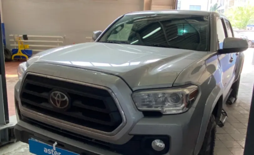 Toyota Tacoma 2023 года за 24 000 000 тг. в Астана