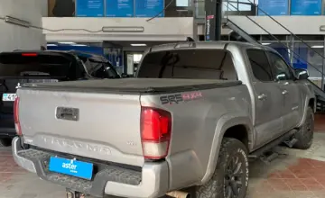 Toyota Tacoma 2023 года за 24 000 000 тг. в Астана