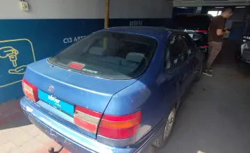 Toyota Carina 1997 года за 1 000 000 тг. в Астана